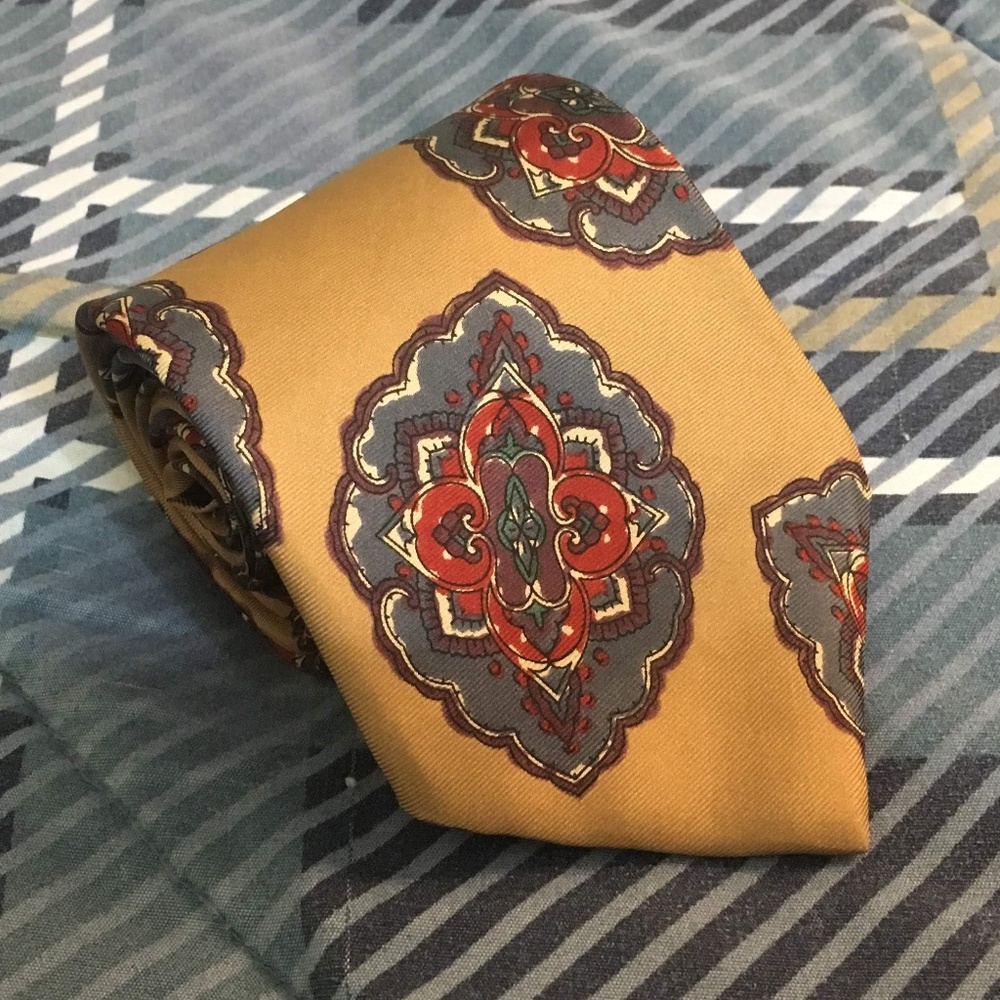 Dimitri Tan 100% silk tie
